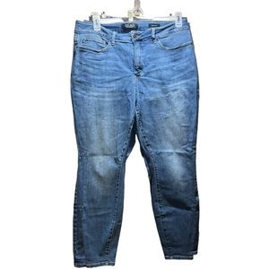 Judy Blue skinny jeans
